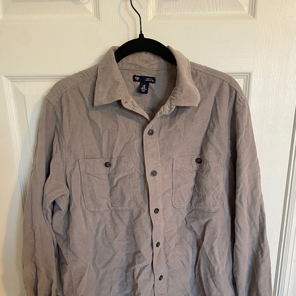 Gap long sleeve grey corduroy button down